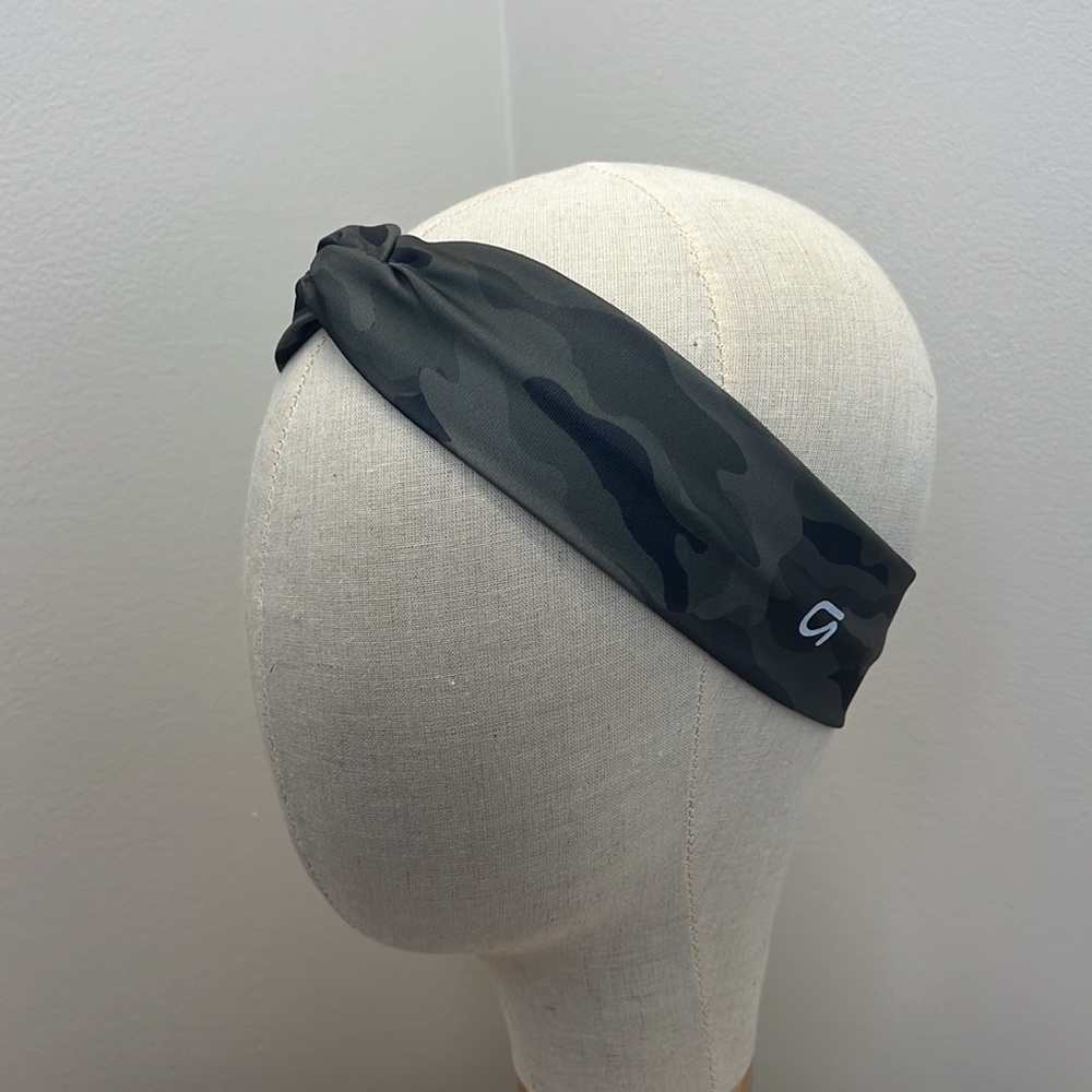 GapFit Twist-Front Headband